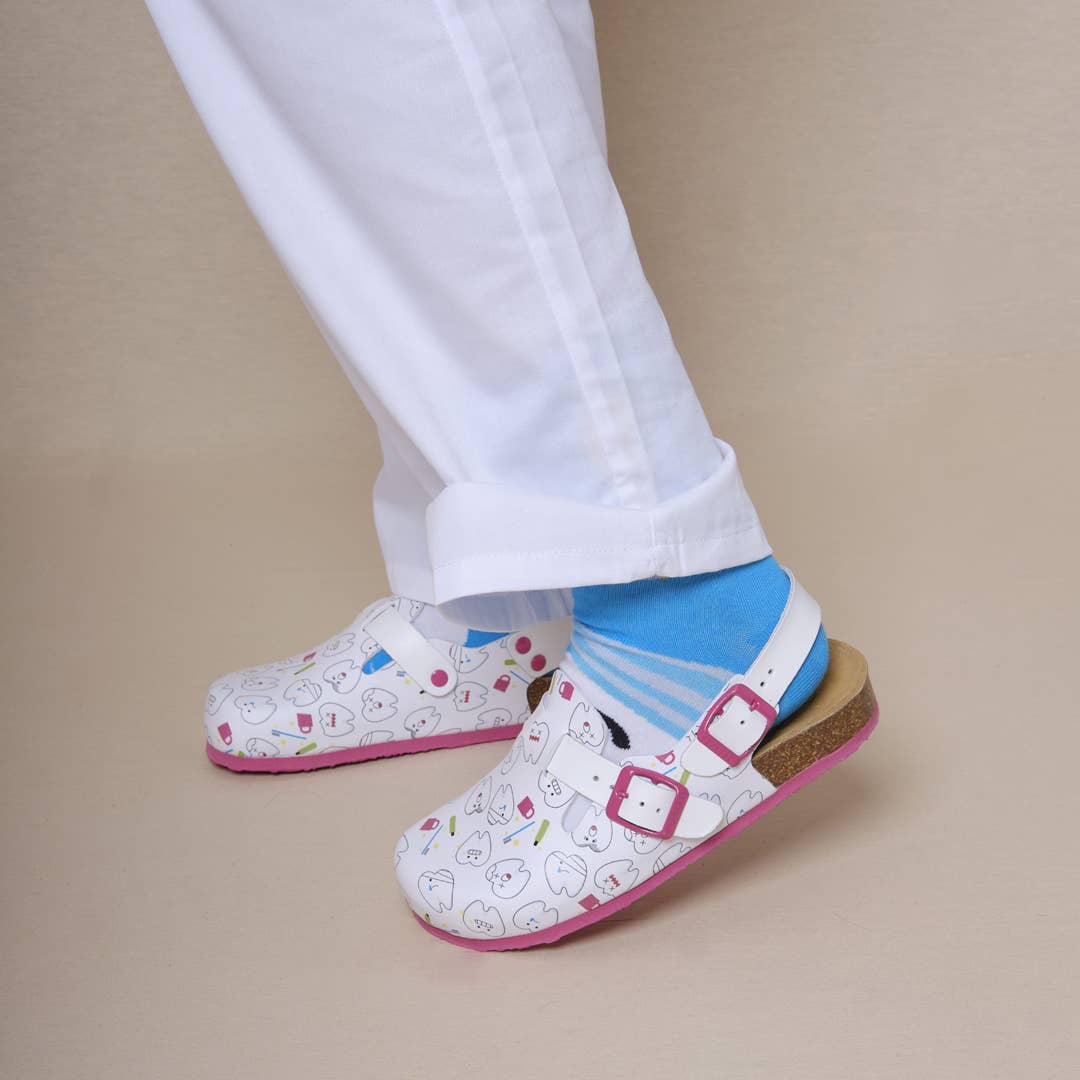 Tofflor med hälrem - Träskor Bio Tandläkare Tänder VårdaMedStil