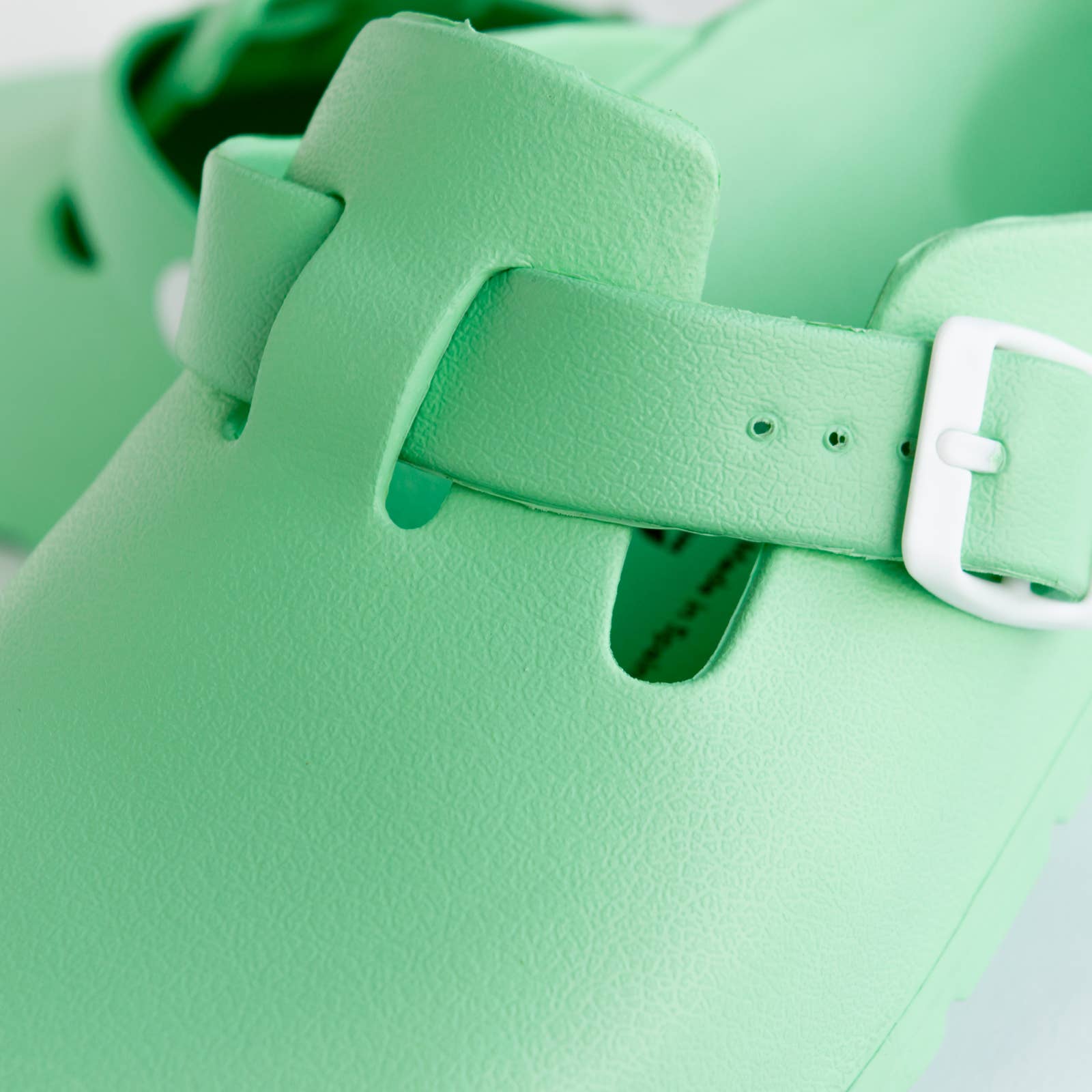 Desalia ekologiska EVA-tofflor i mintgrön: 40 Haikon Hada (Calzame, Alster Komfort, Timoni)